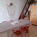 La Fleur Des Marais - Maison Confort Au Calme, Grand Jardin & Balancoire Feriehus Le Château-dʼOléron