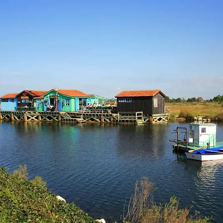 Сasa de vacaciones La Fleur Des Marais - Maison Confort Au Calme, Grand Jardin & Balancoire