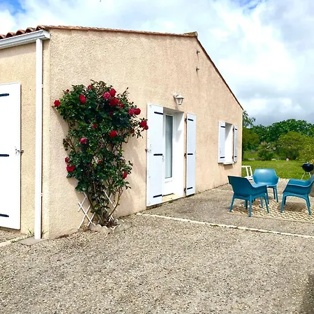 La Fleur Des Marais - Maison Confort Au Calme, Grand Jardin & Balancoire * Le Château-dʼOléron